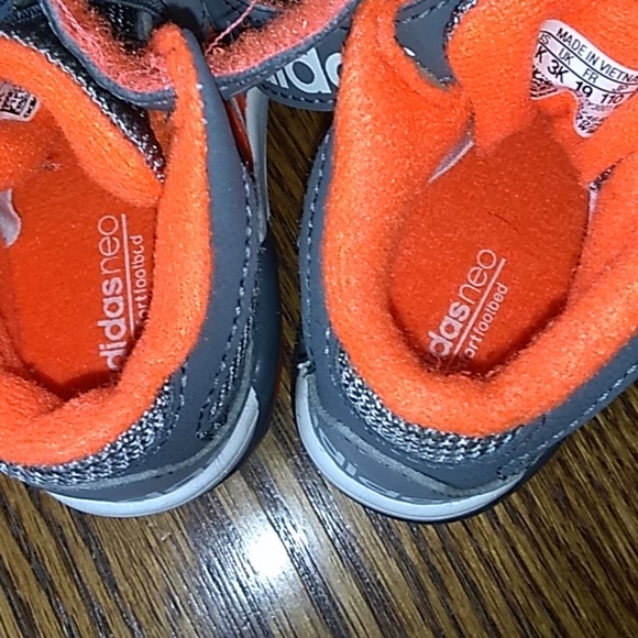 Adidas high top sneakers. - Picture 7 of 8